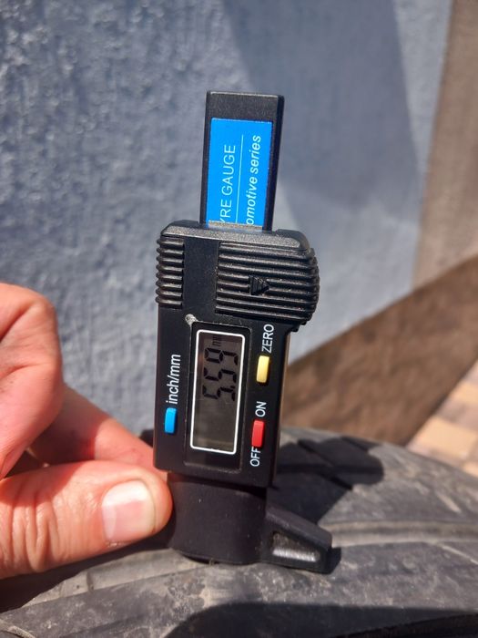 Set cauciucuri 235 65 16C allseason