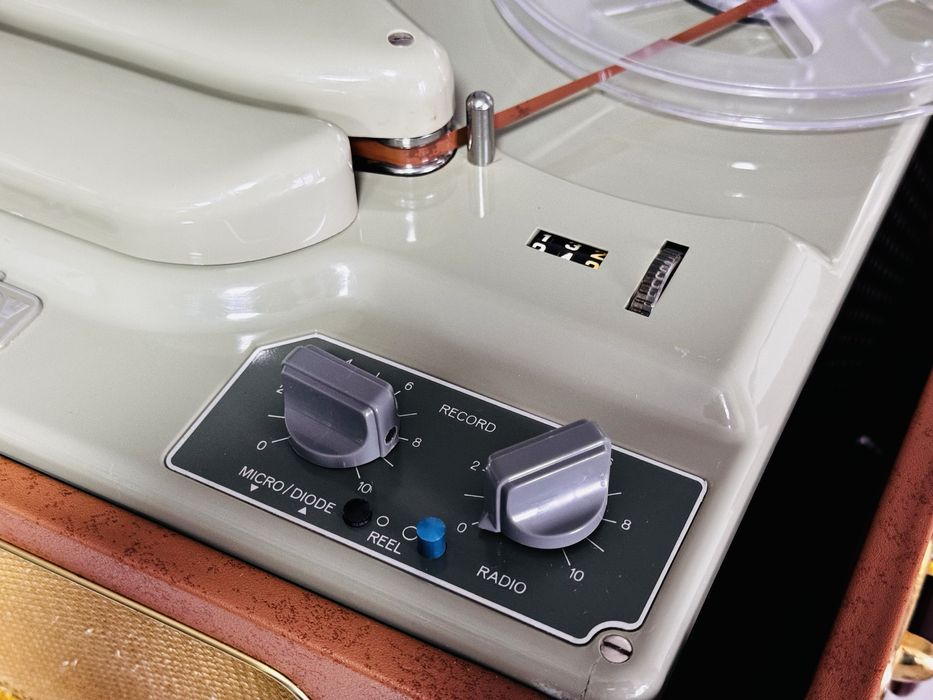 Magnetofon anii 1958 REVOX C36,pe lămpi,IMPECABIL,accesorii originale!