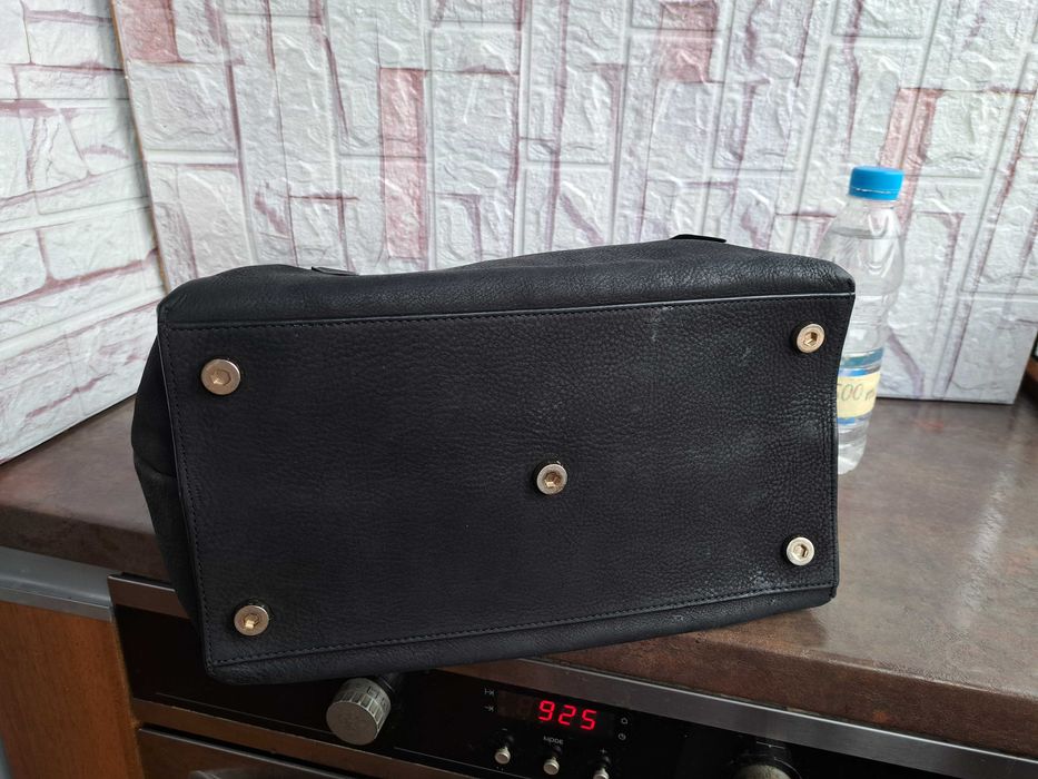 дамска чанта,Coccinelle,черна кожена торба-естествена кожа