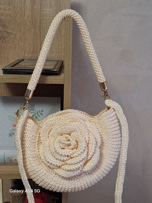 Ръчно плетени чанти