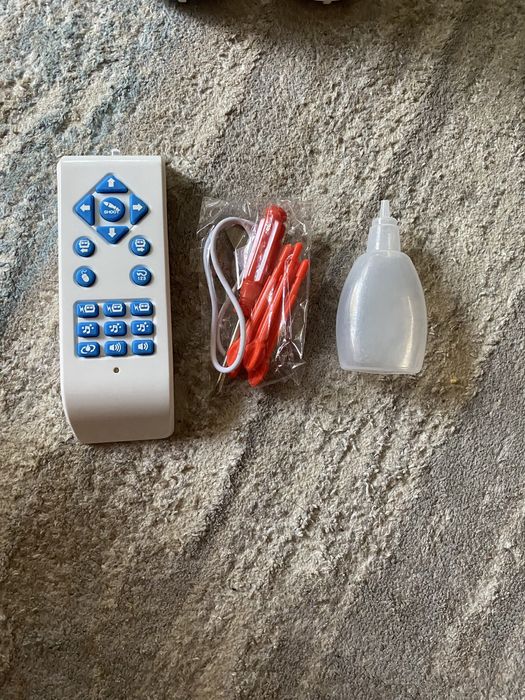 Робот на радиоуправлении Yearo Тоу Айрон