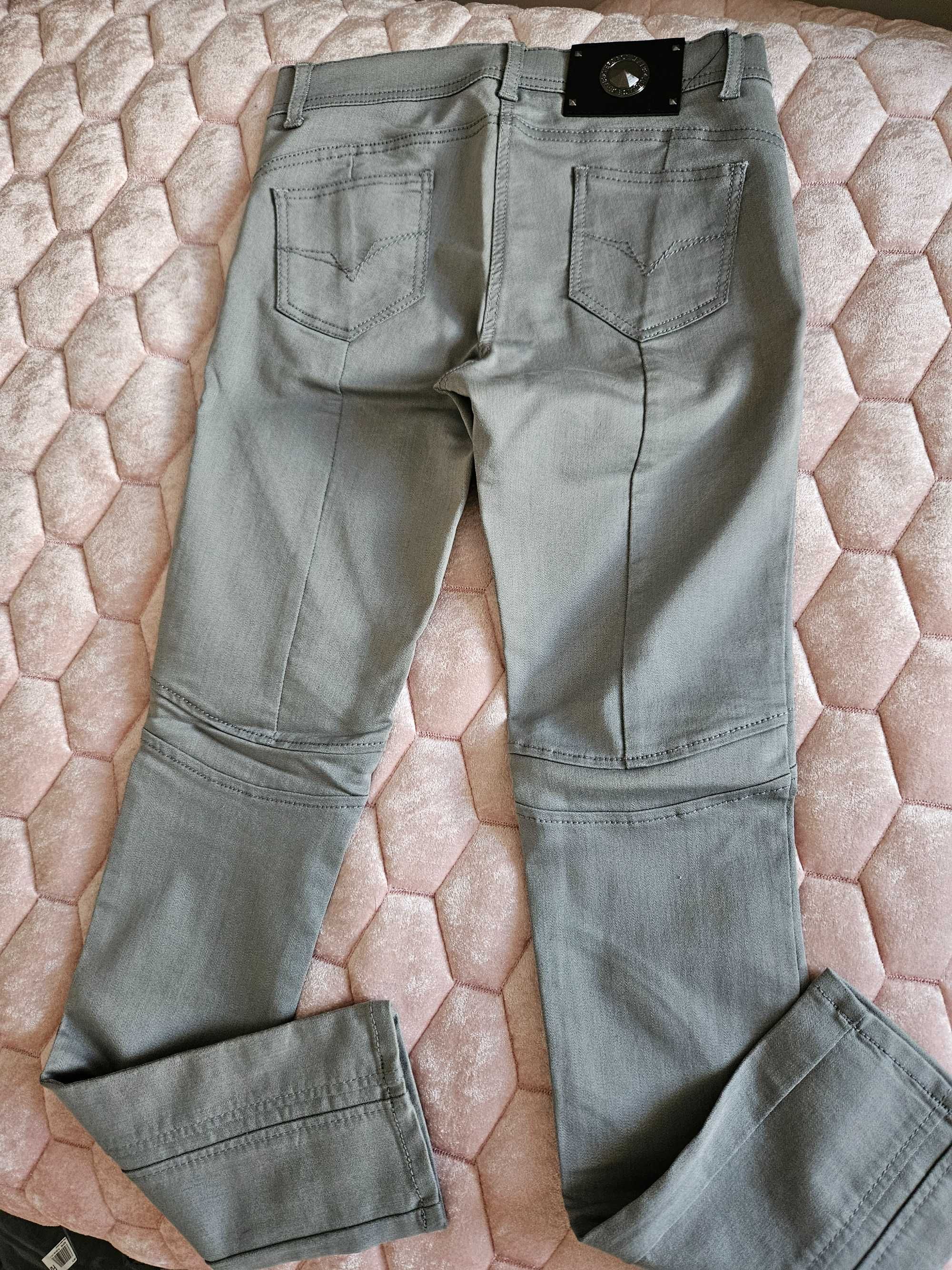 Versace jeans нов оригинален панталон/26