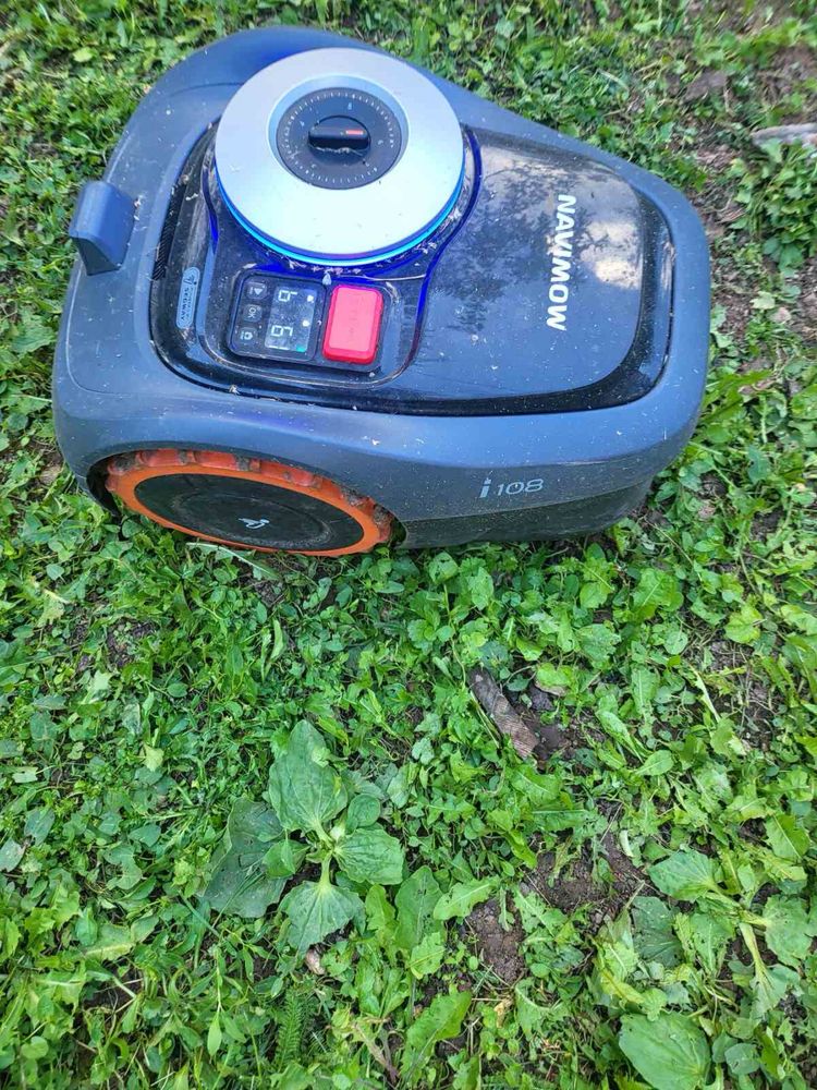 Косачка робот SEGWAY NAVIMOW i108E