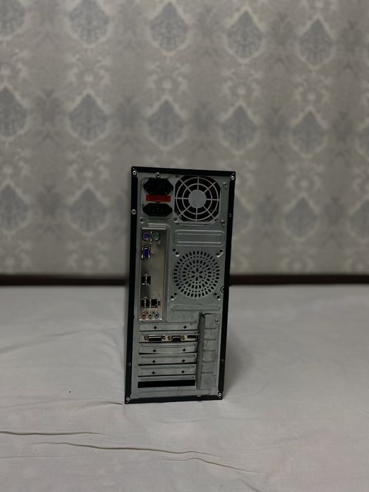 Продам игровой  компютер на intel core i3 2го поколения