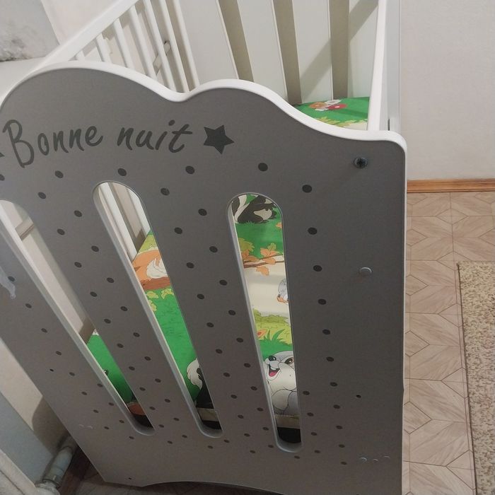 Продам детскую кровать