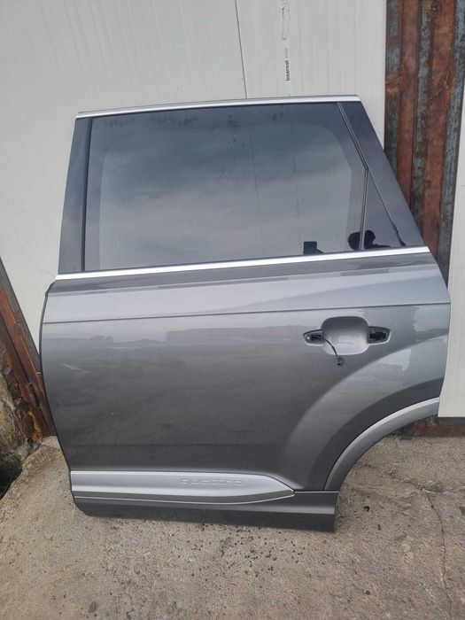 Usa fata spate stanga dreapta Audi Q7 4M 2015-2019 cod culoare LM7W
