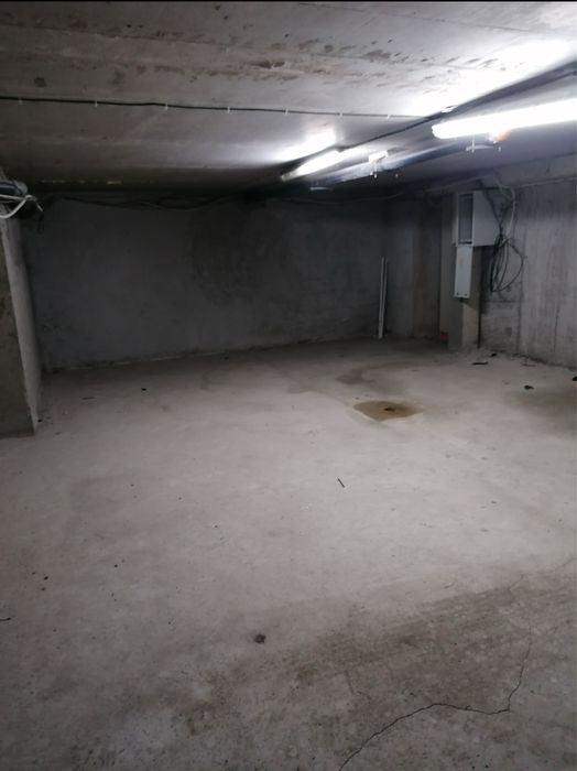 Подземен гараж под наем