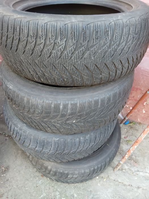 Vand anvelope  de iarna