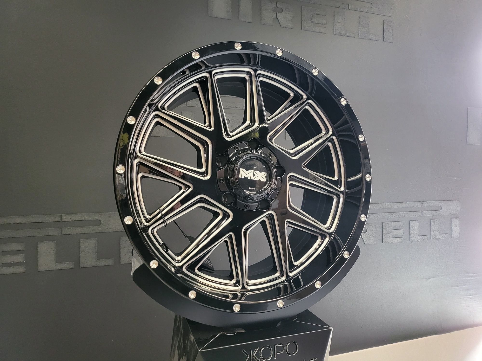 18цола 5х127 Jeep Lenso Wrangler