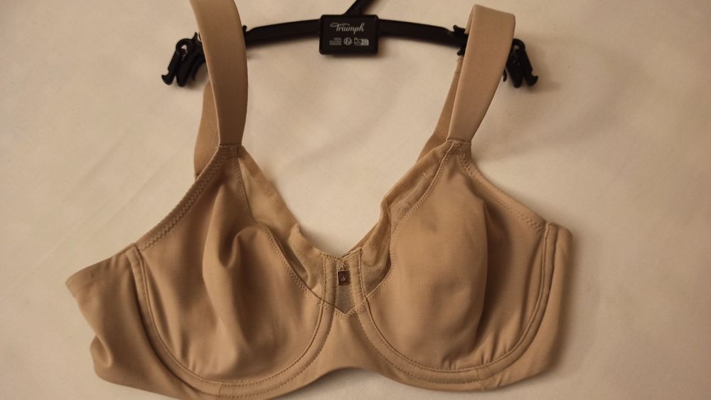 Sutien nou Triumph