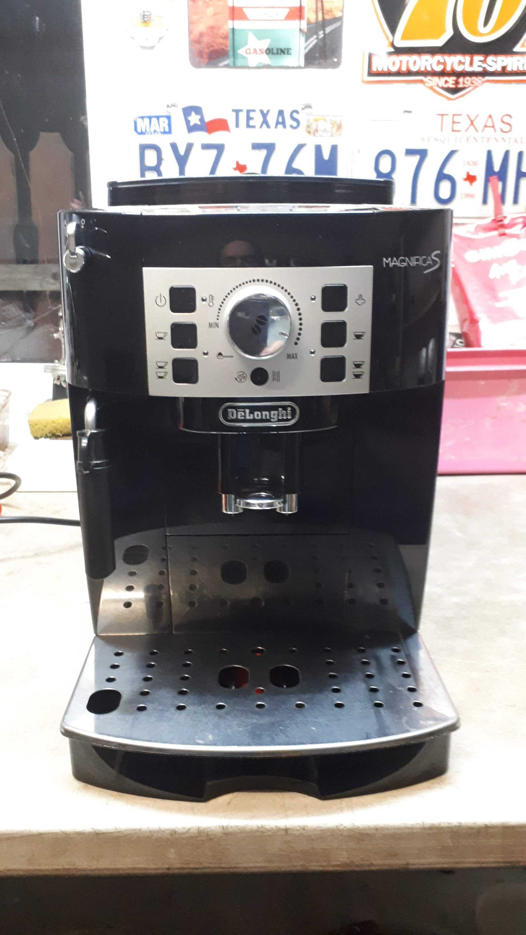 Delonghi Magnifica S