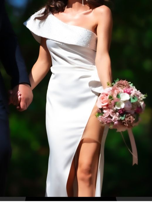 Rochie albă Bby, mărimea 34, XS, lungă, nouă, cu crăpătura pe picior