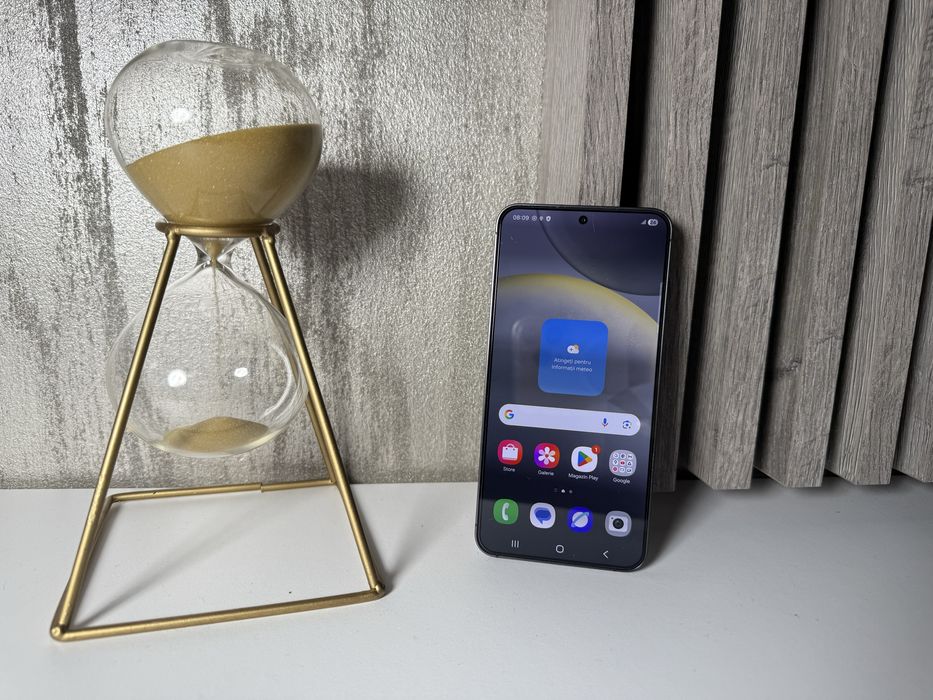 Samsung S24 256GB Garantie 2 ani Universul Telefoanelor