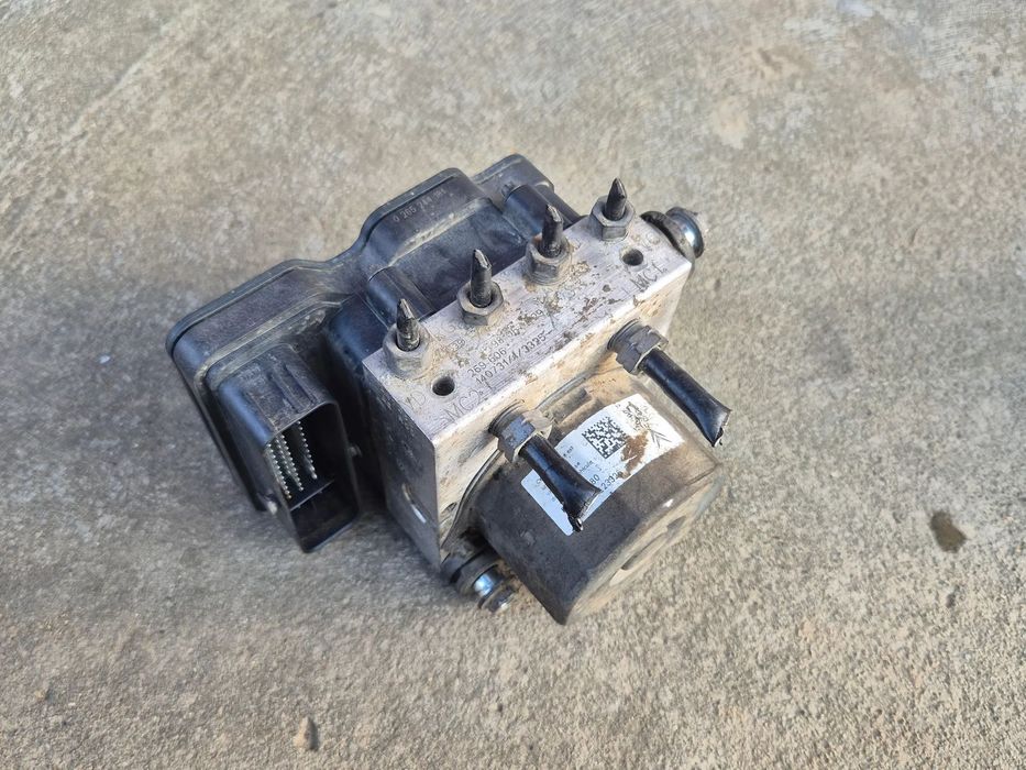 Pompa modul ABS PEUGEOT 308 / CITROEN C4  cod 9810286680 fabr. 2014 ---