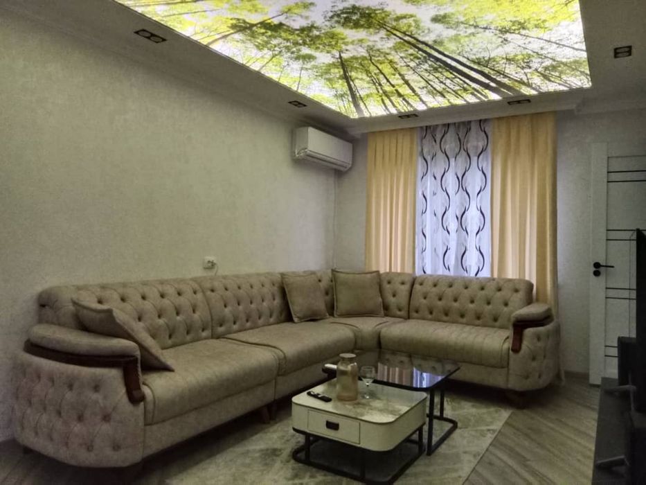 Сдаётся 4 х ком квартира Фрунзе