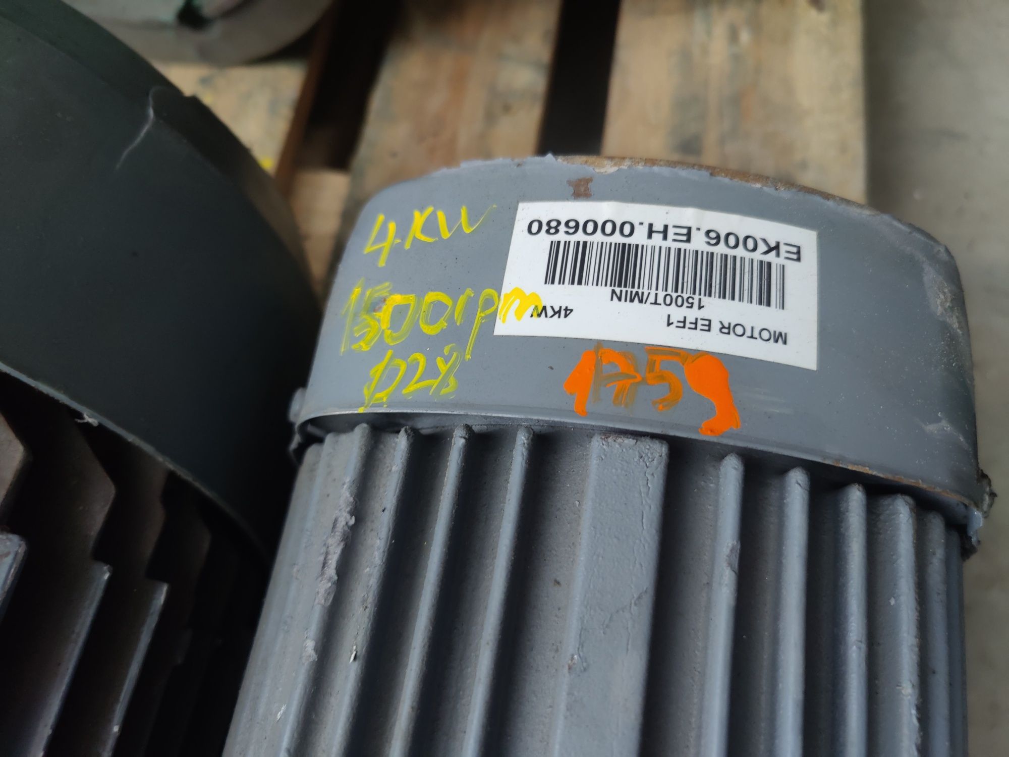 Motor electric trifazat 4kW, 1500rpm, 400V