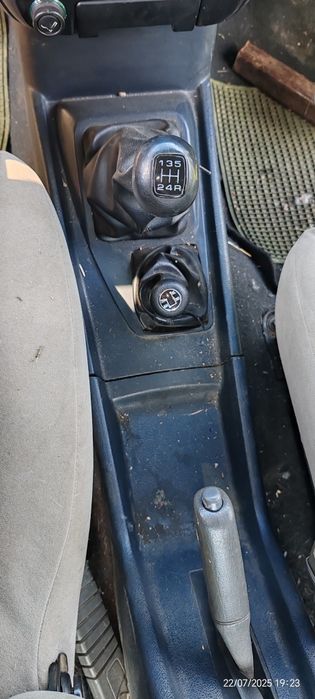 Vând Retona kia motor 2.0