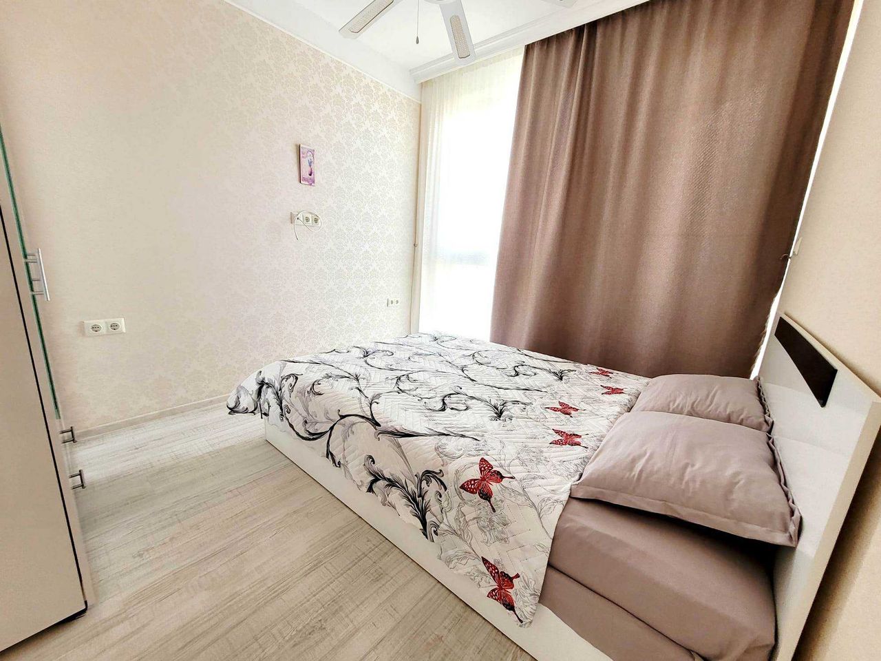 Продава се Двустаен апартамент в к.к. Слънчев бряг - 46 кв.м за 1631 €/кв.м - Снимка #5