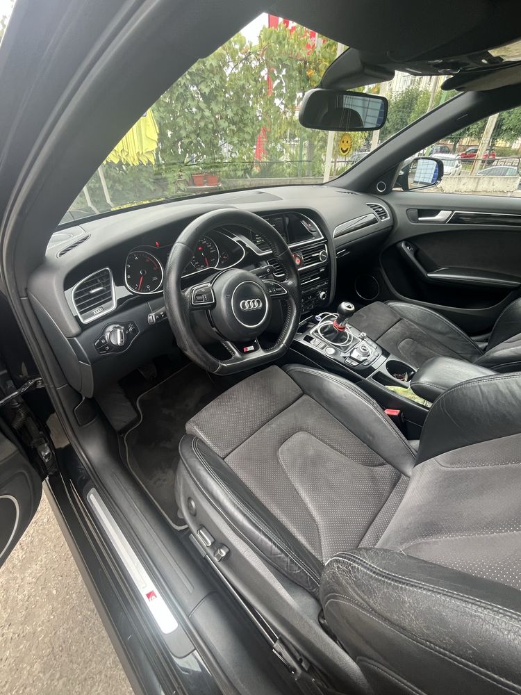 Vând Audi A4-S4 Interior si Exterior