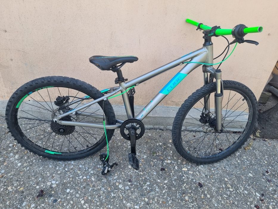 Bicicleta copii cube Acid 24 frana disc, defecta