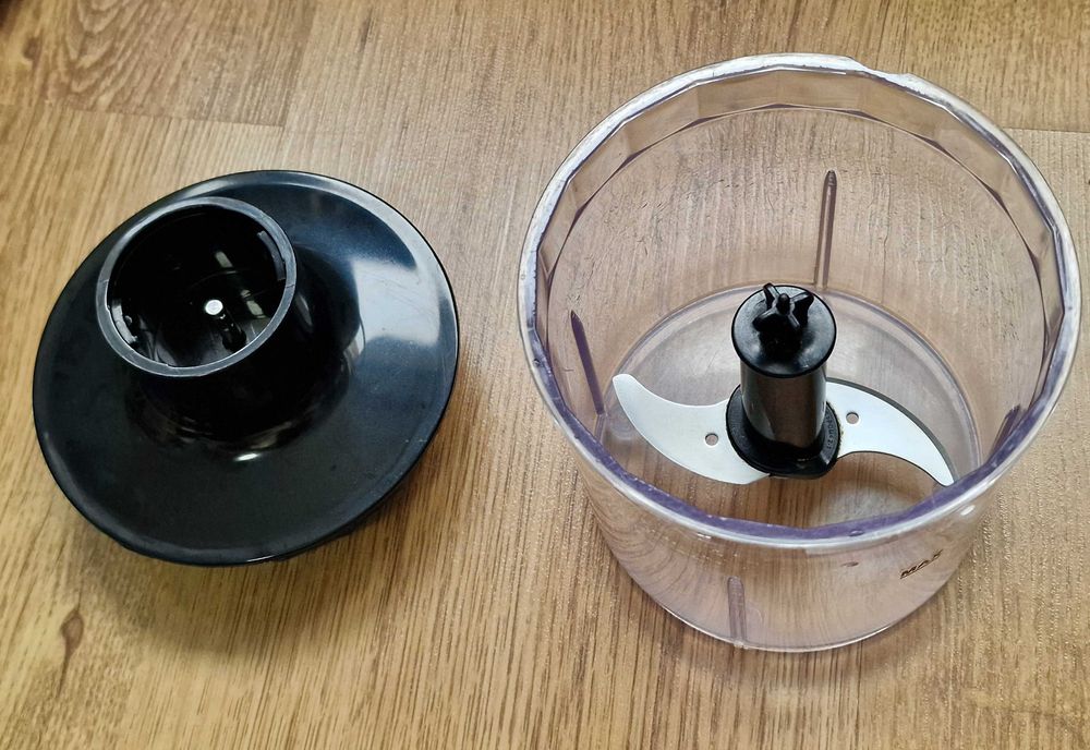 Mixer vertical MYRIA MY4022 (600W, viteza variabila)