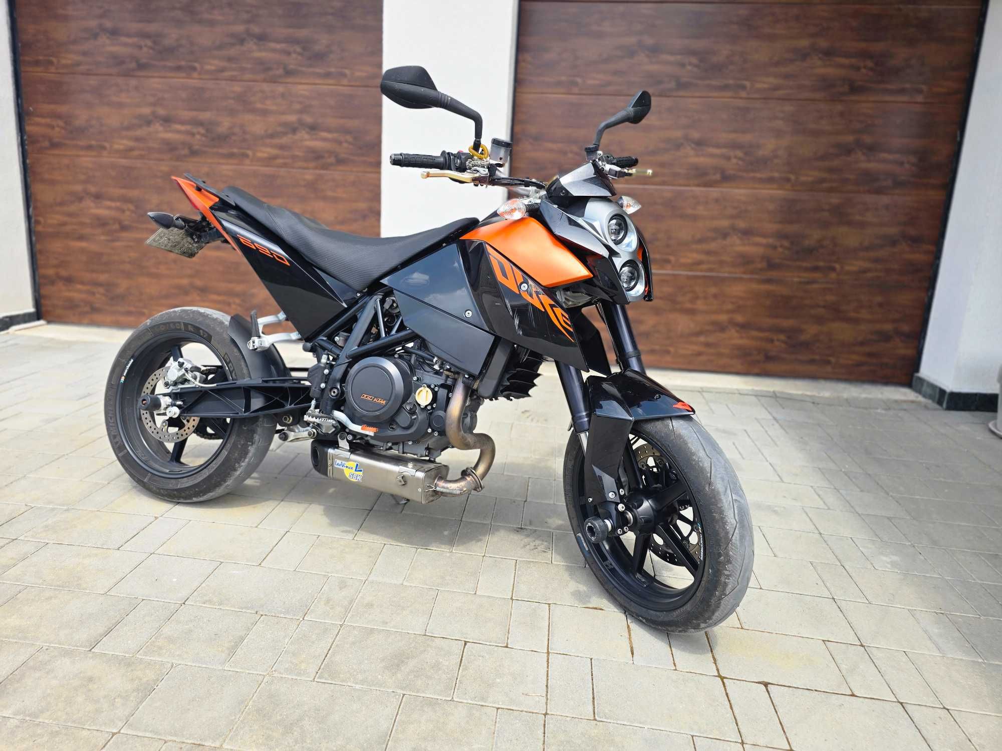 Ktm duke 3 690 / 2010