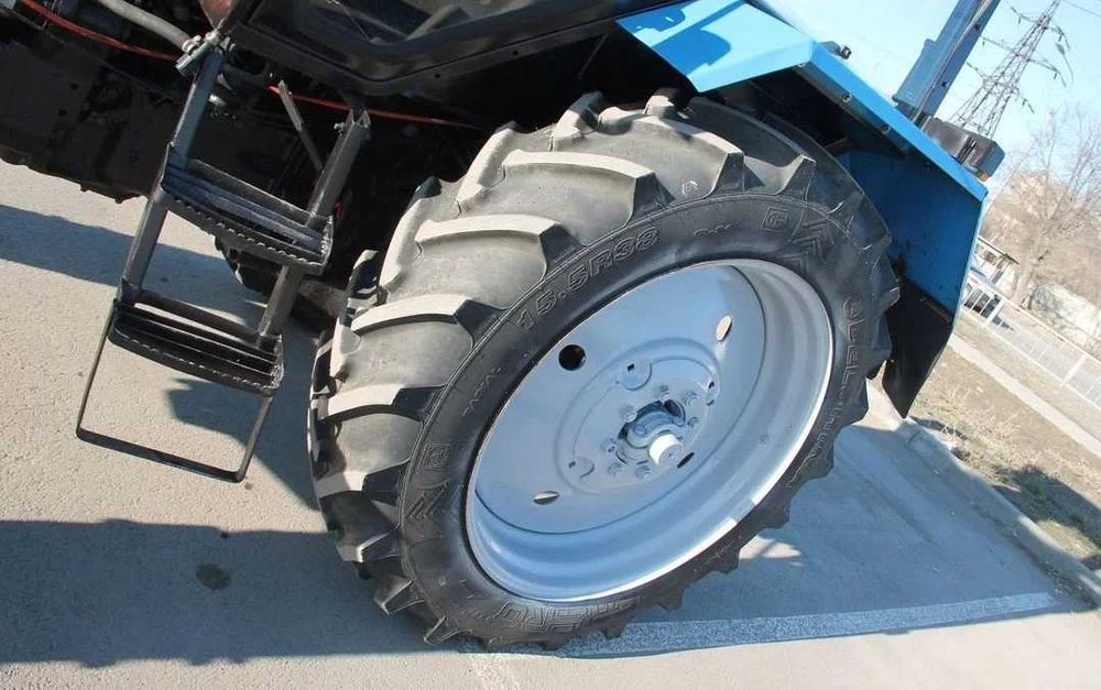 Трактор МТЗ (Беларус) 82, 2004