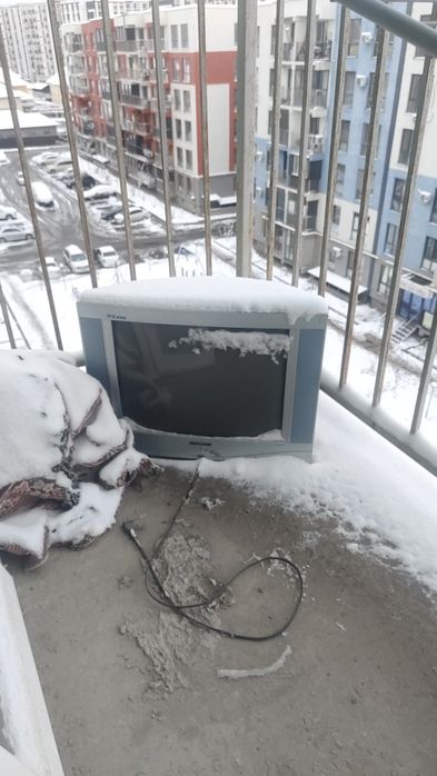 Телевизор істеп тур