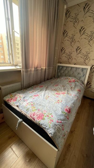 Кровать с ортопедической спинкой