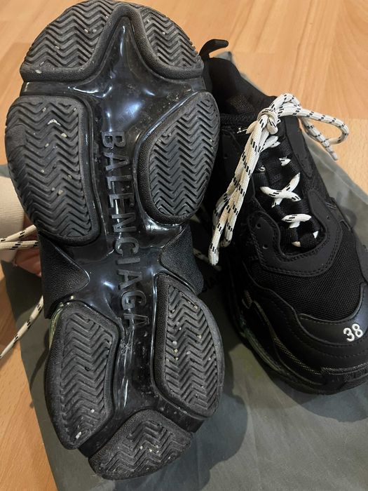 Дамски Balenciaga triple S.