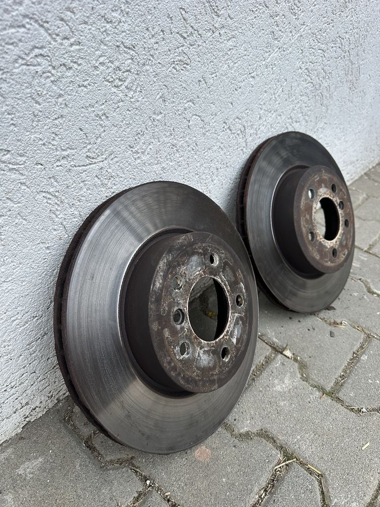 Discuri frana fata BMW F10 520 525 D