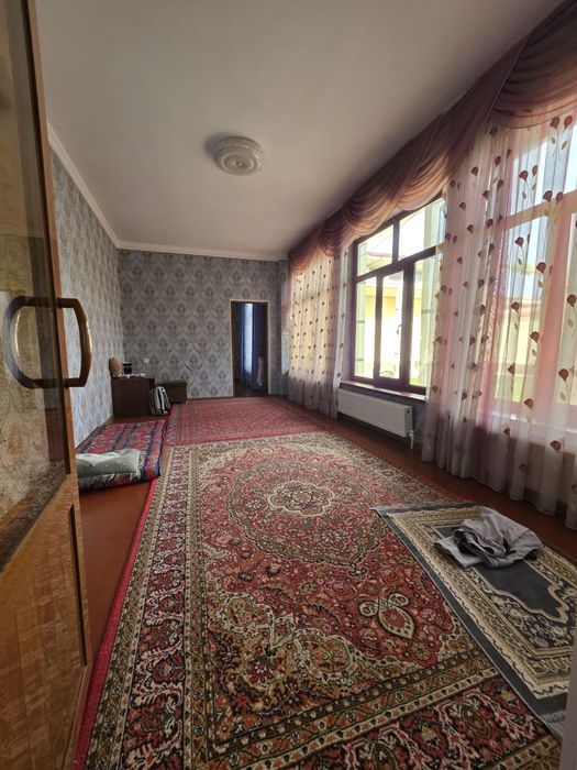 Uchaska xovli sotiladi zangiota tumani shakarchi maxallada 6 sotix