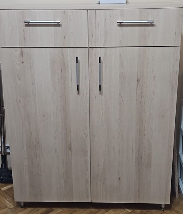 Dulap  100 latime,50 cm adancime,130 cm inaltime