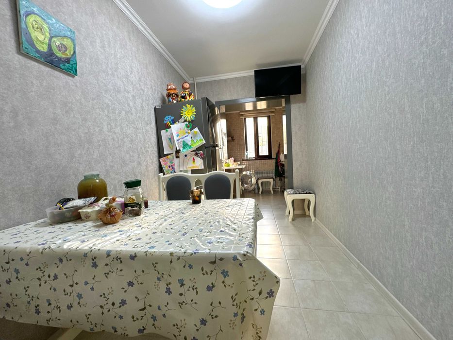 4 комнатная квартира 77 серия 1 этаж евроремонт Водник2 (Jane)