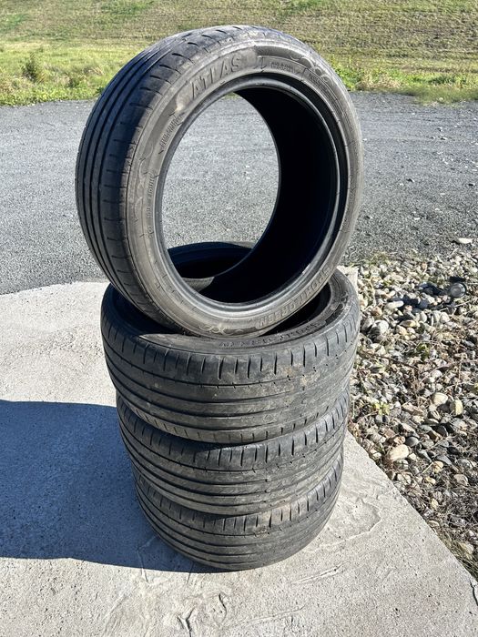 Vand anvelope vara 235/45/17