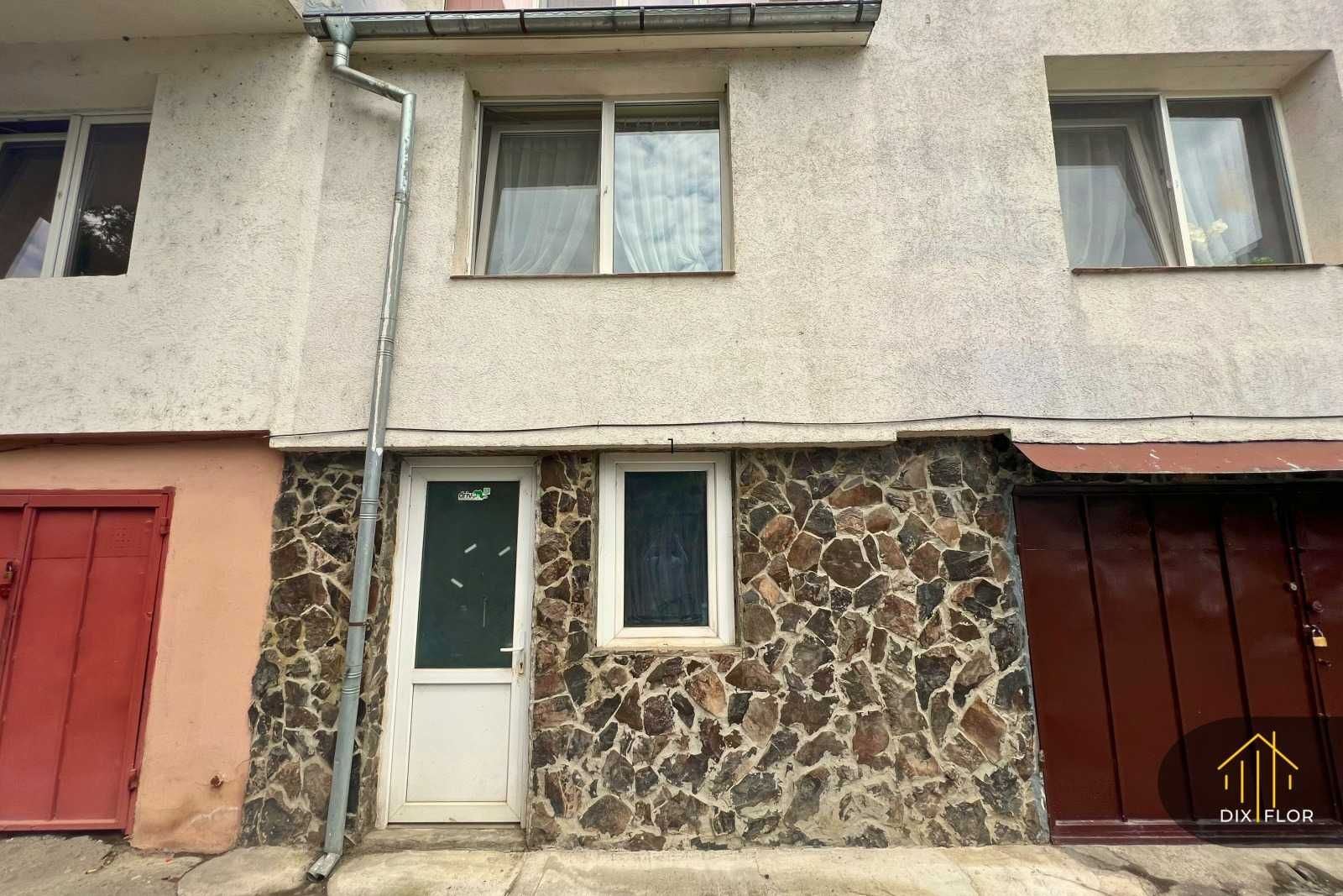 Apartament cu 3 camere | Înfrățirii | Spațiu sub bloc | Garaj