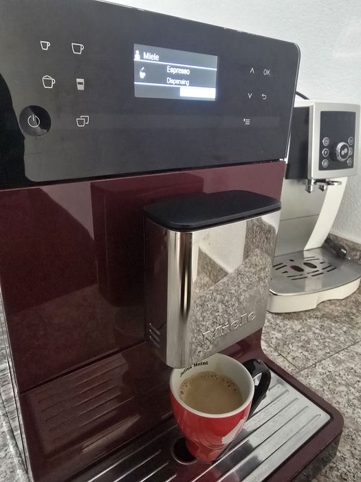 Кафемашина Miele CM5310
