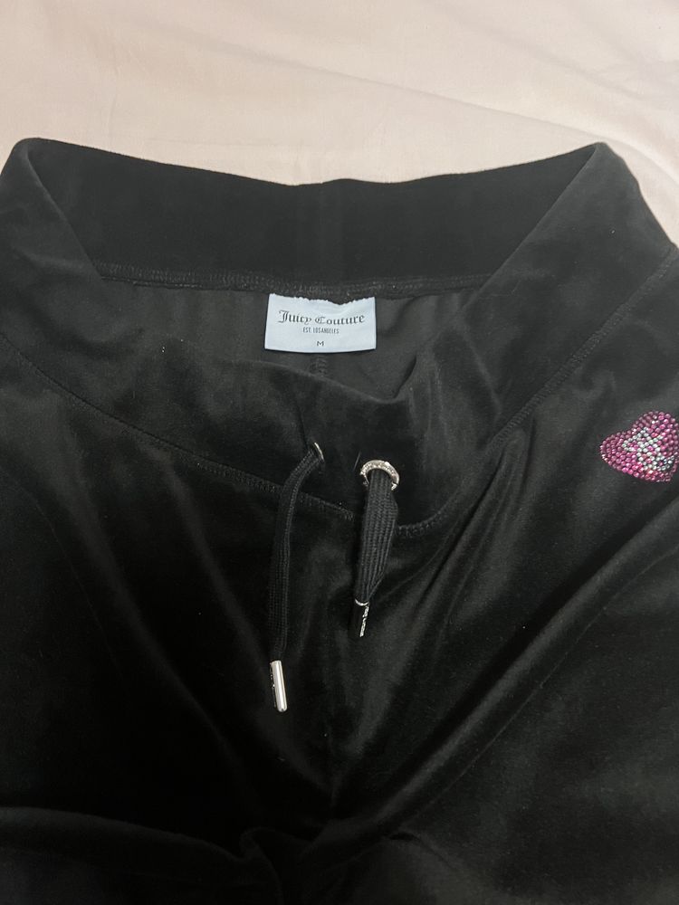 Pantaloni Juicy Couture Marimea M, Negrii