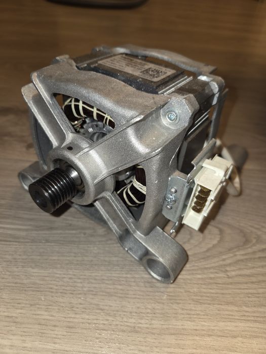 Motor masina spalat hotpoin YXT 220-2C