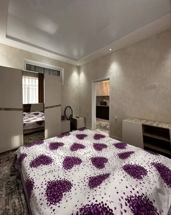 Сдаётся кв Фархадский 2-ком/4/8 ро-н Чиланзар-10кв!136