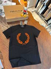 tricou FRED PERRY  transport gratis