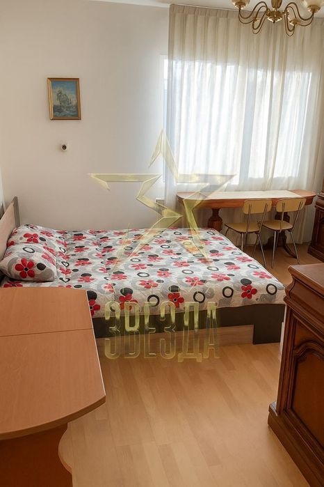 Двуетажна масивна къща за продажба – с. Йоаким Груево (на 11 км от Пл