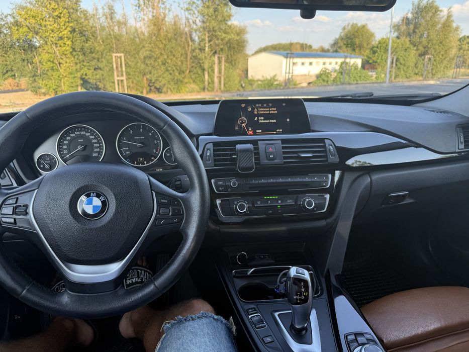BMW Seria 3 318 D 2017