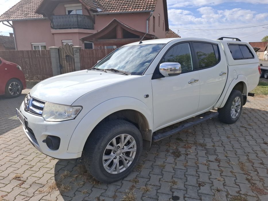 Vând mitsubishi l200 stare buna