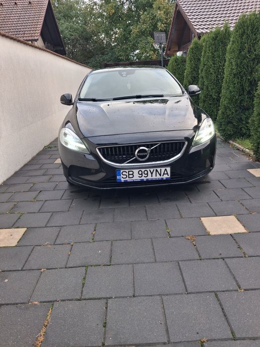 Volvo v40 2017  2.0 diesel