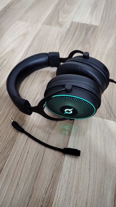 Casti Aqirys Carina/Tastatura Mecanica Myria