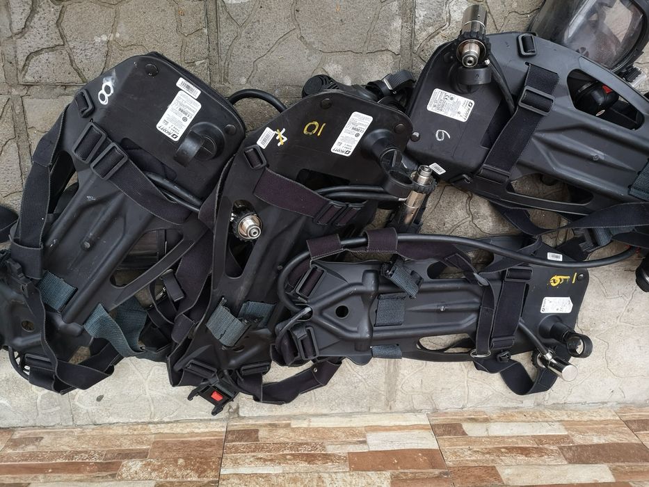 Автономен дихателен апарат 3М Scott sigma2 Брой4 комплект маски 4броя