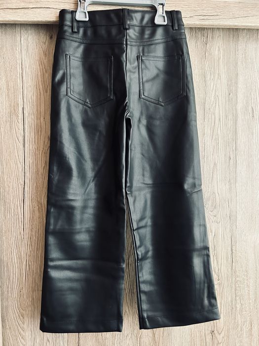 ZARA Нов кожен плътен паталон размер 128