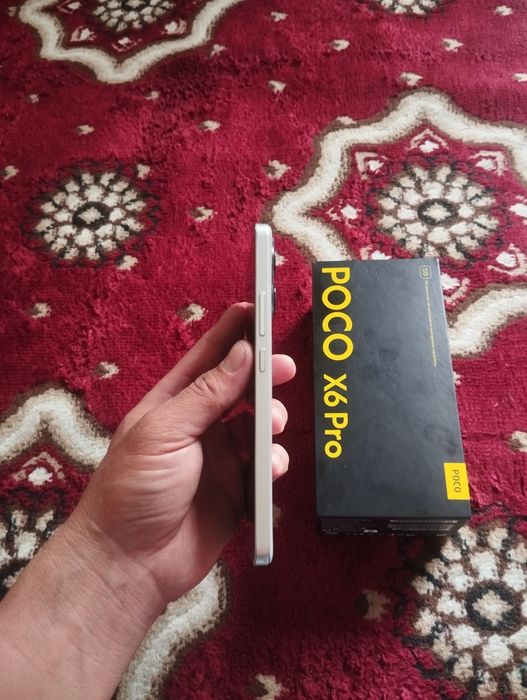 Poco X6 Pro 5G 12/512 GB Yaxshi xolatda!