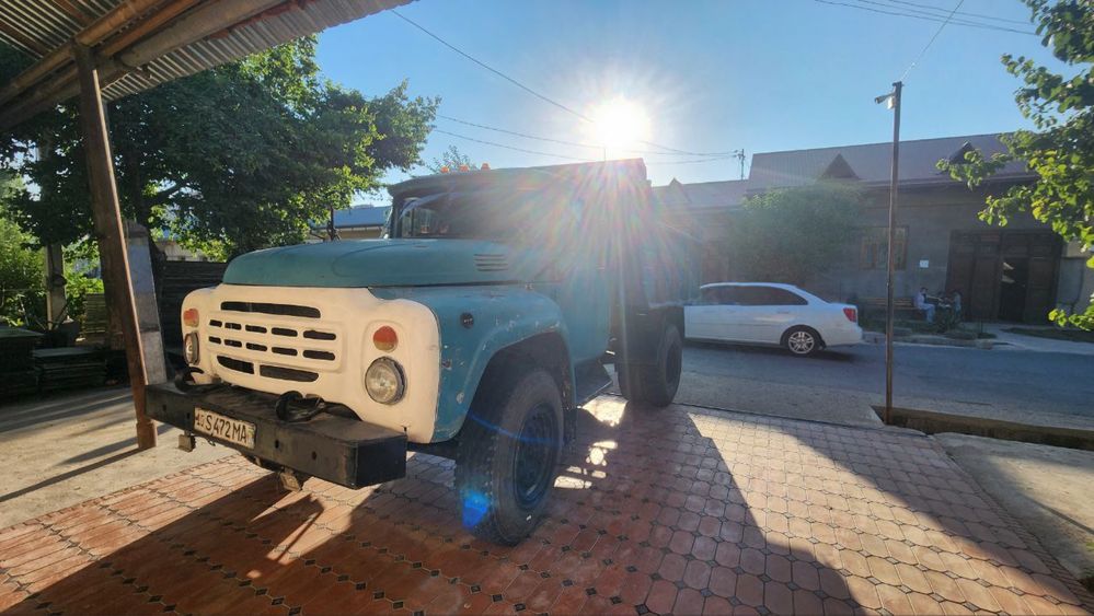 Zil sotiladi  narxini keliwamiz sirocni